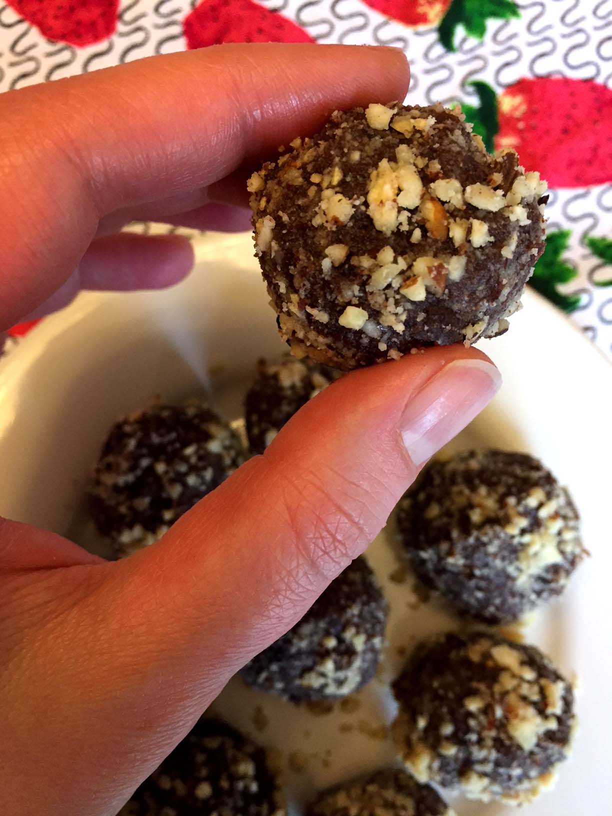 Healthy Hazelnut Chocolate Truffles Energy Balls Melanie Cooks