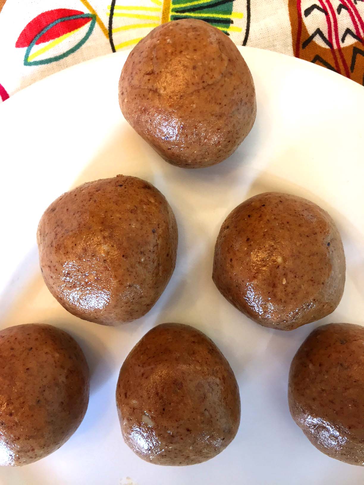 Almond Butter Protein Energy Balls (Paleo with Keto option) Melanie Cooks