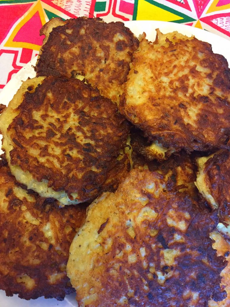 Authentic Jewish Latkes Potato Pancakes Recipe