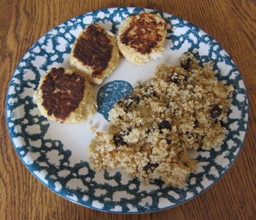 salmon fishcakes with quinoa