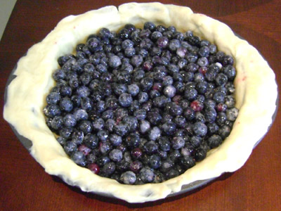Added blueberry filling to the blueberry pie