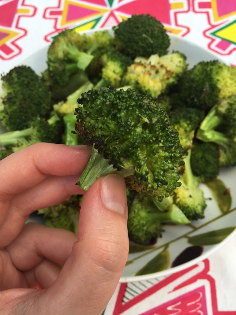 Easy Healthy Oven Roasted Broccoli Recipe