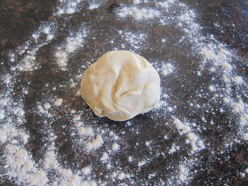 ball of dough for the pizza