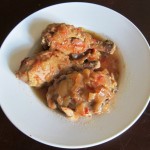 how to make crockpot chicken onion stew