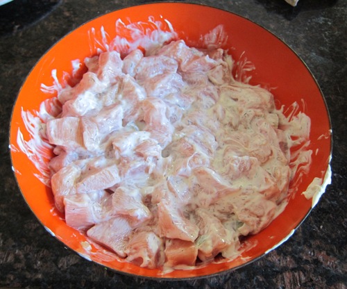 How To Make Chicken Marinated In Tzatziki Sauce