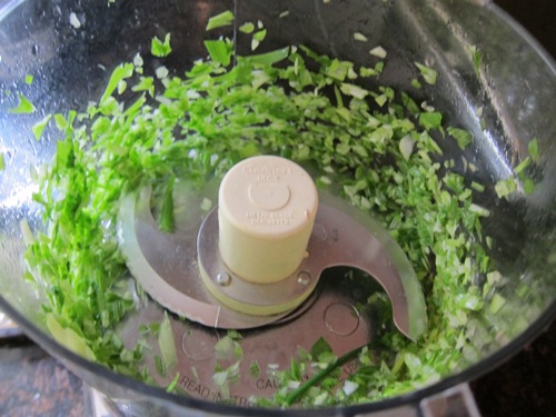green onions and garlic minced in food processor for stuffed mushrooms
