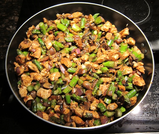 stir fried chicken recipe with asparagus and mushrooms