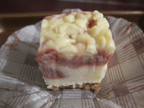 korean cheesecake slice