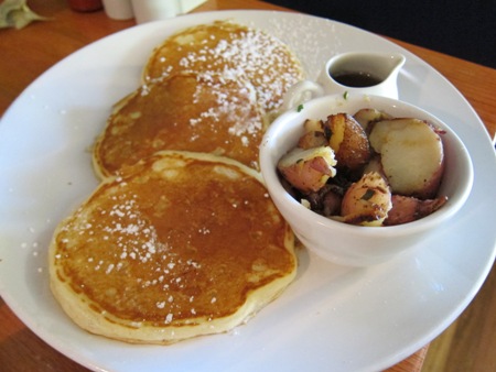 simple cafe pancakes