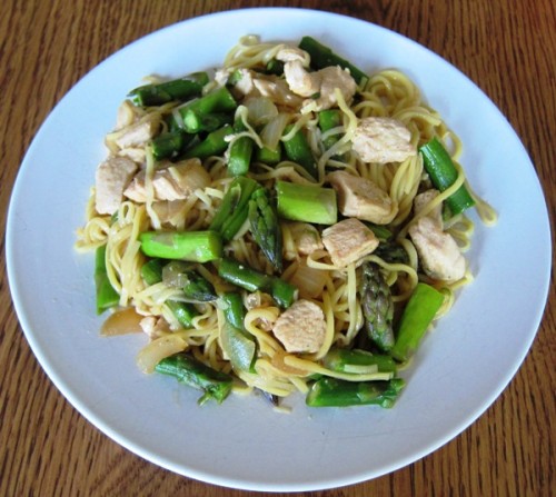 How To Make Chicken Lo Mein (a.k.a Chicken Chow Mein)