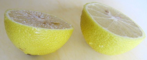 how to juice a lemon - cut the lemon in half