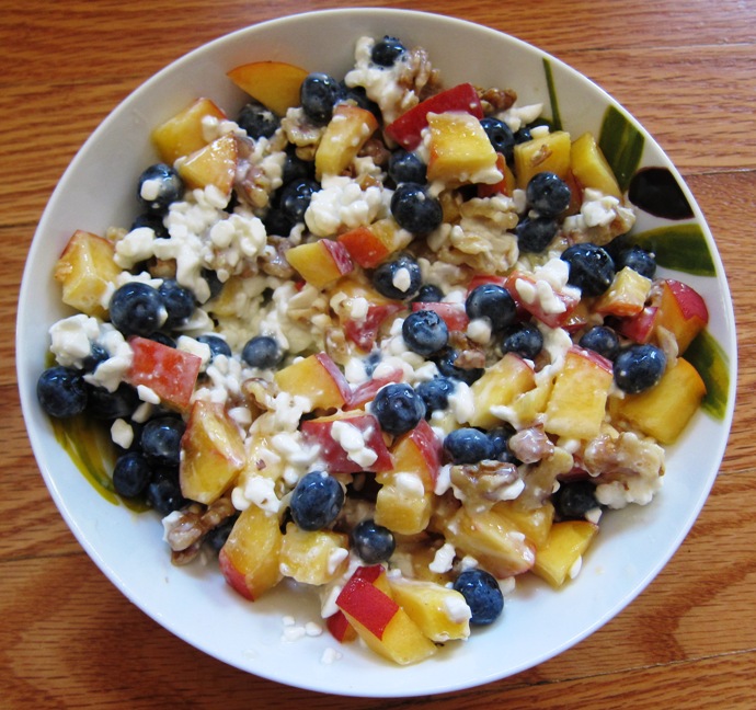 Cottage Cheese With Blueberries, Peach and Walnuts