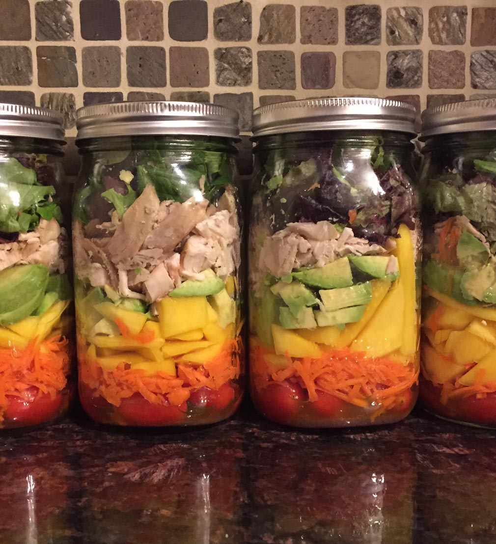 Chicken Mango Mason Jar Salad Recipe