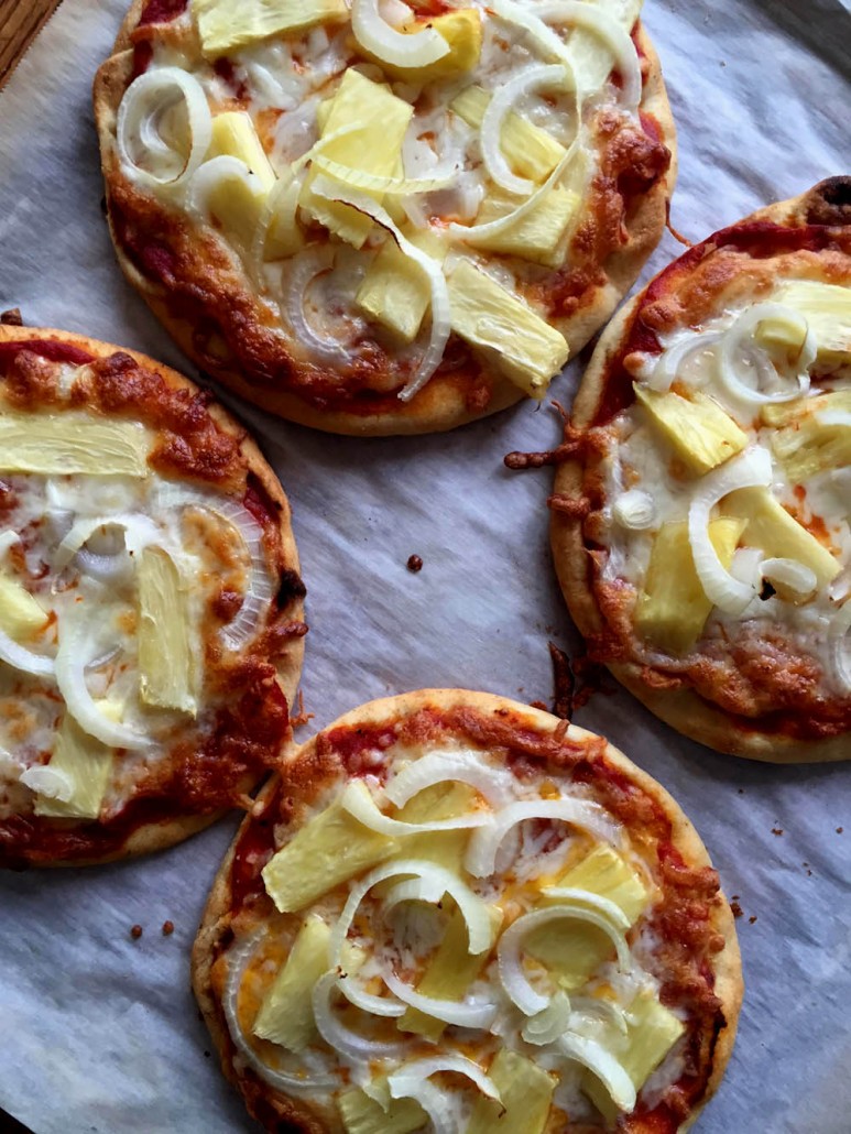 How To Make Hawaiian Pita Pizza