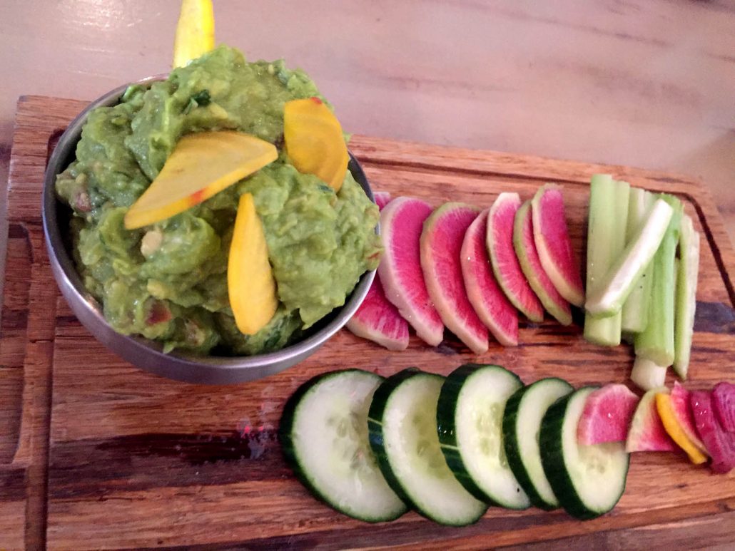 Mesa Urbana restaurant guacamole