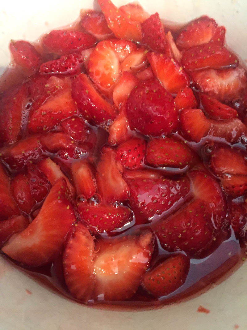 Fresh Strawberry Slices For Strawberry Lemonade