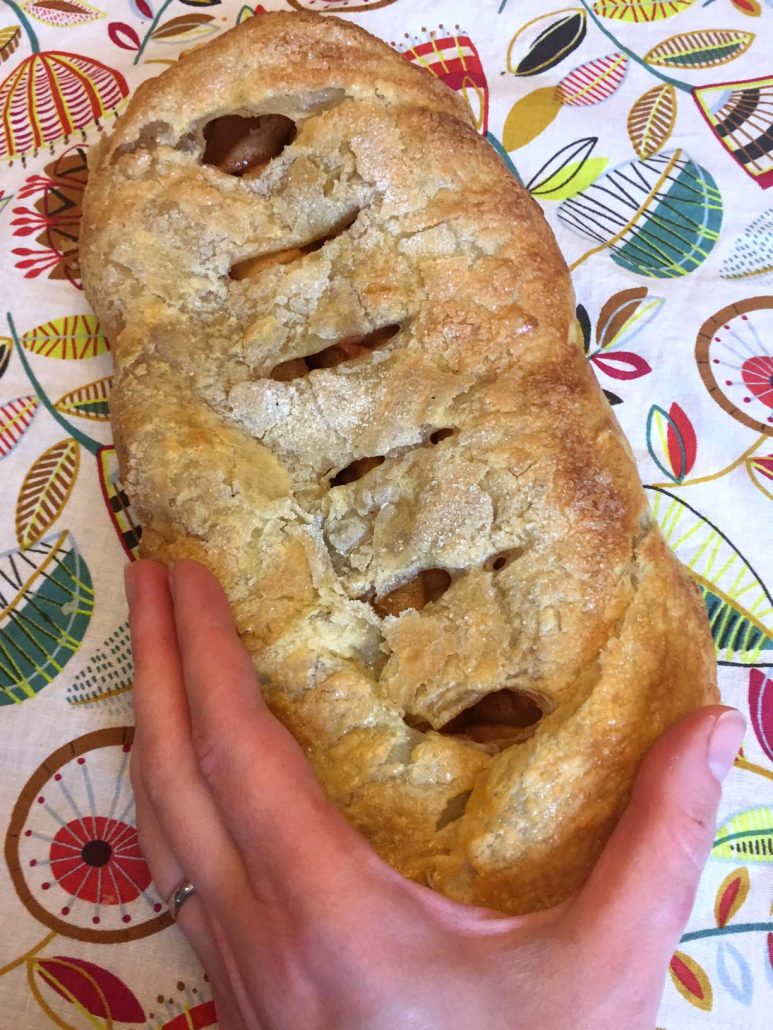 Easy Apple Strudel Recipe With Puff Pastry Dough