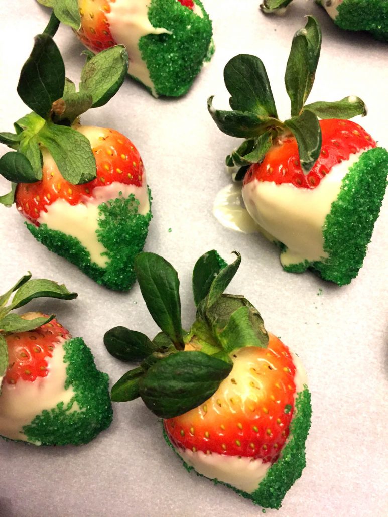 Red White And Green Christmas Strawberries With White Chocolate