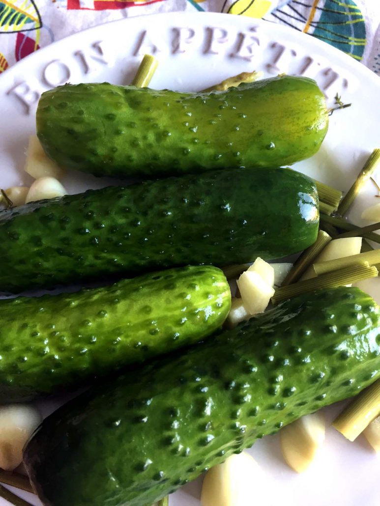Easy Refrigerator Garlic Dill Pickles Recipe