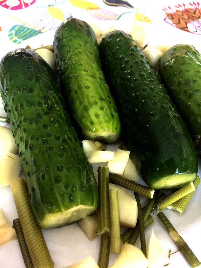 Easy Homemade Refrigerator Garlic Dill Pickles Recipe