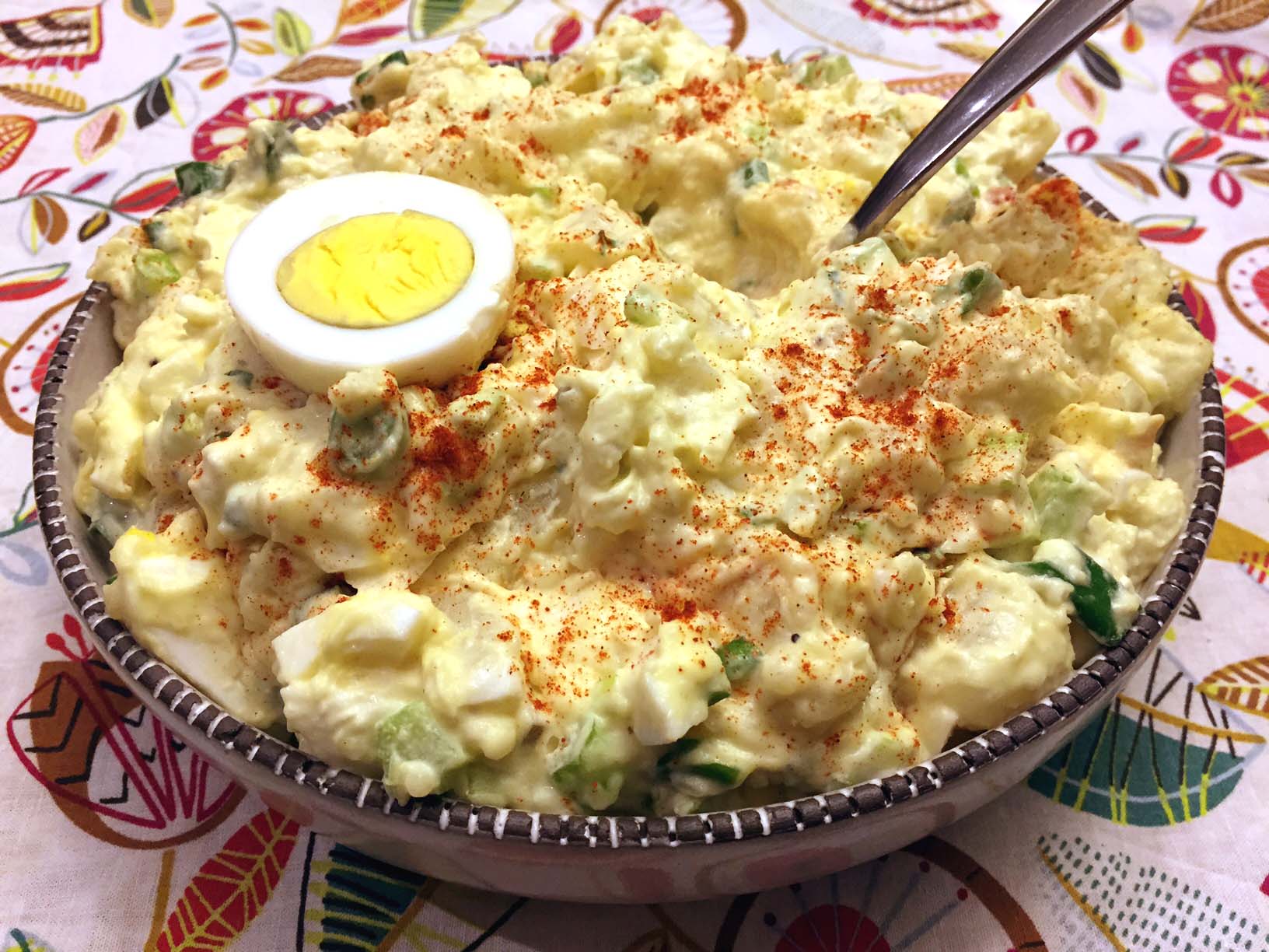 Easy Potato Salad With Eggs - Best Potato Salad Recipe ...