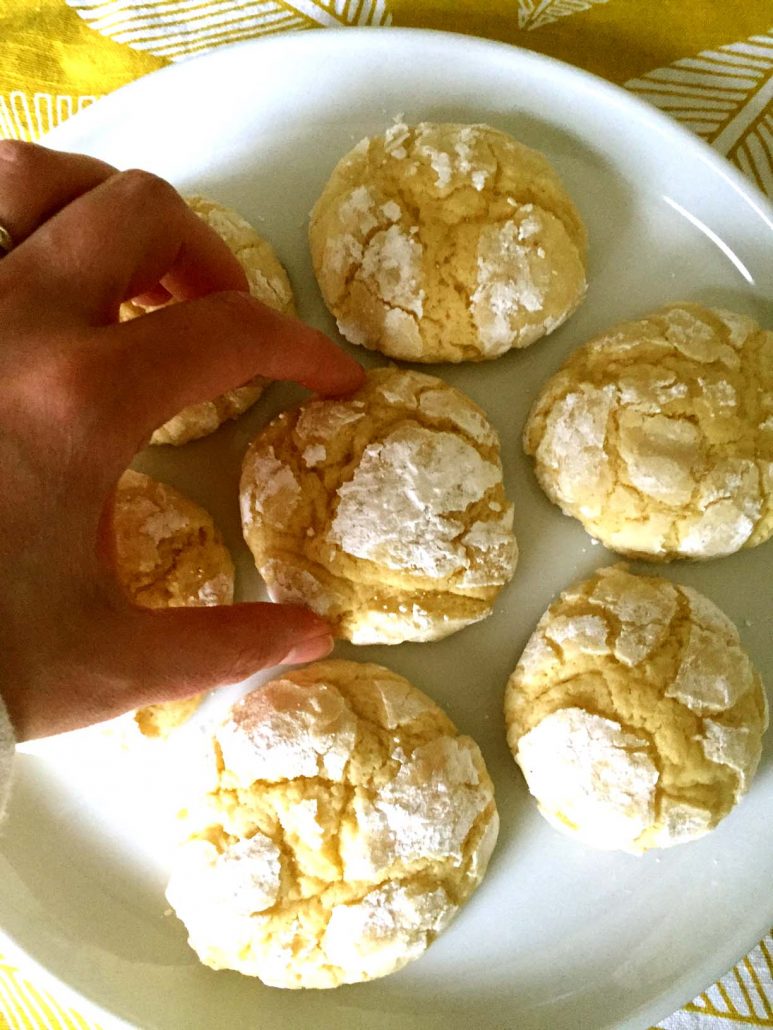 How To Make Lemon Crinkles Cookies