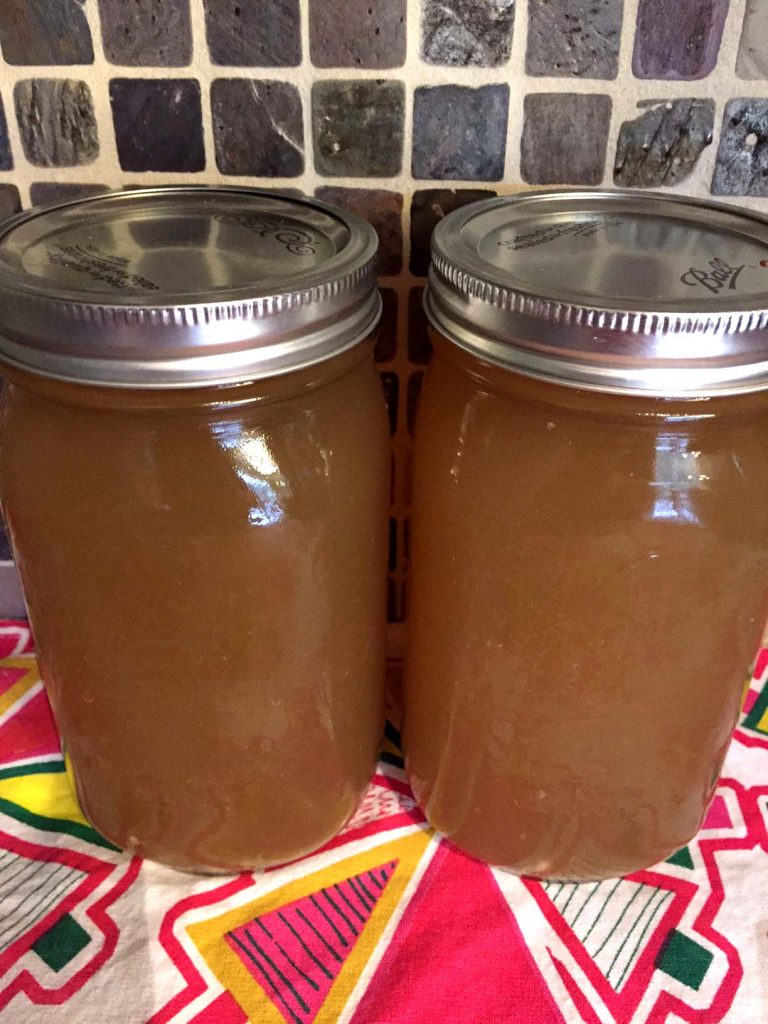 Slow Cooker Bone Broth Recipe (Chicken, Beef or Pork)