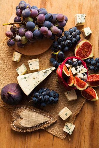 How To Pair Cheese With Fruit