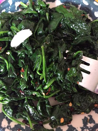 Spicy Garlic Sauteed Spinach Recipe