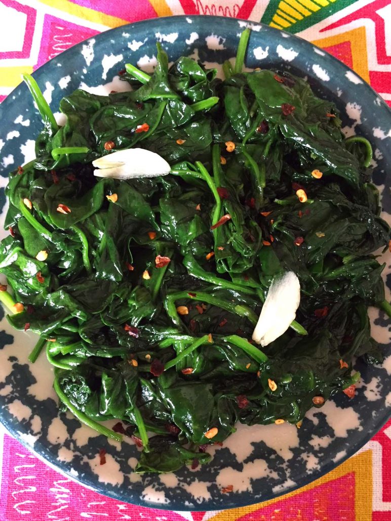 How To Make Spicy Garlic Spinach