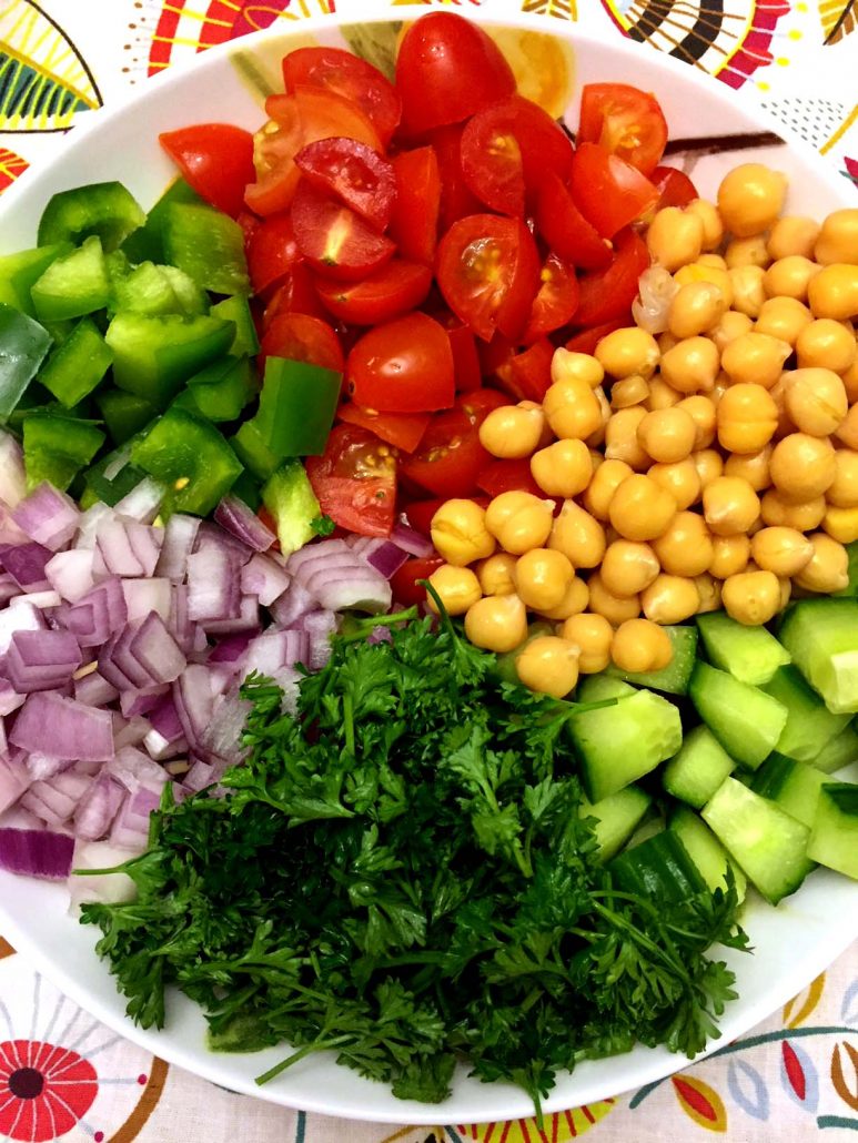 Simple Chickpea Salad Ingredients