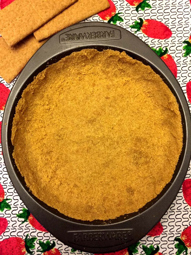 Easy Graham Cracker Pie Crust Recipe