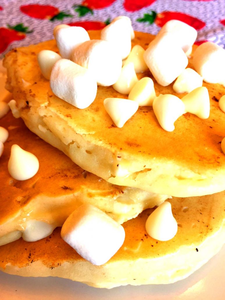 White Chocolate Chips Pancakes Easy Recipe