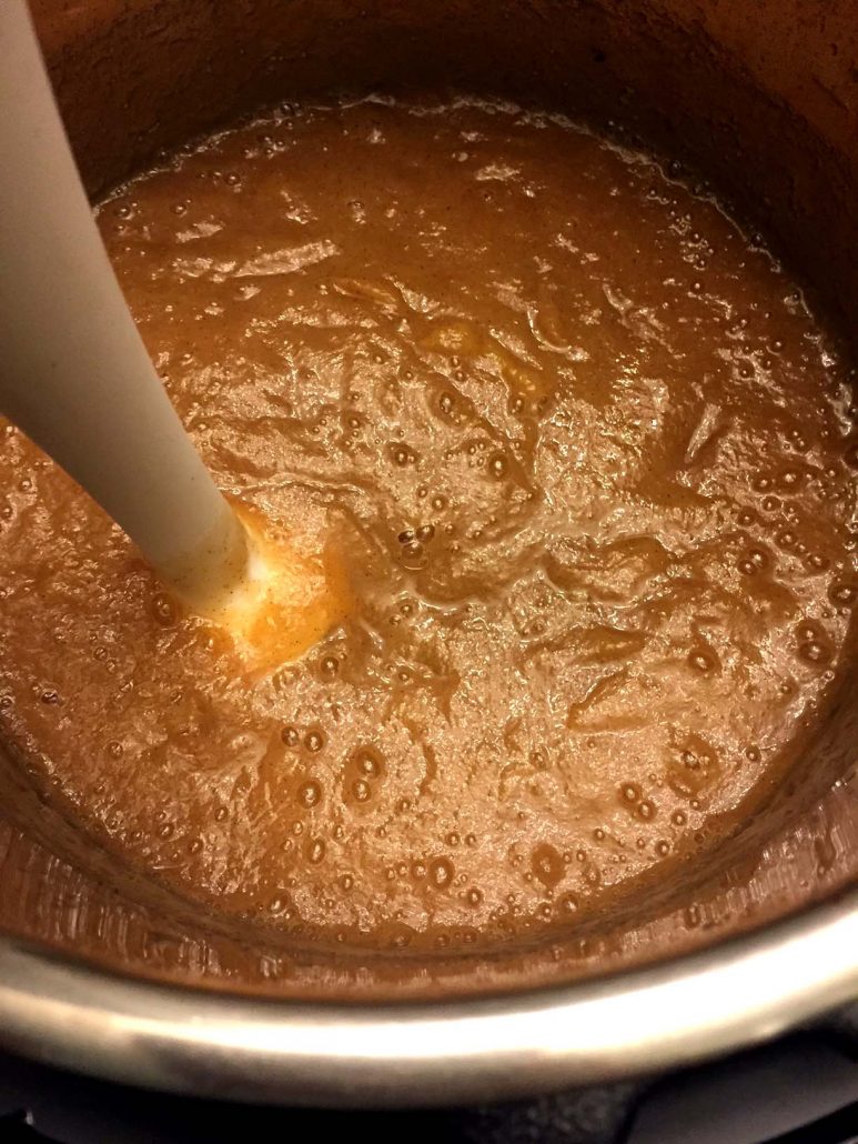 Smooth Homemade Applesauce In The Instant Pot