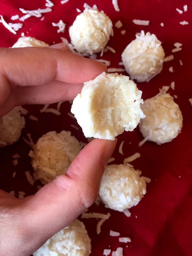 Raw Vegan Paleo Coconut Energy Balls