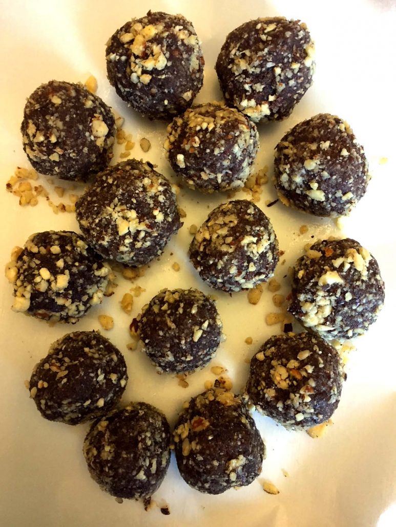 Gluten-Free Paleo Hazelnut Chocolate Balls