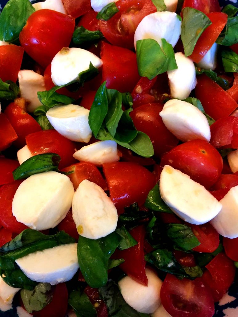 How To Make Caprese Salad