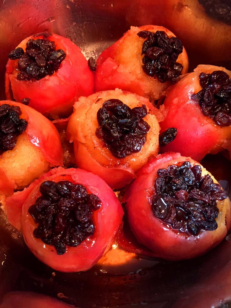 Baked Apples In The Instant Pot