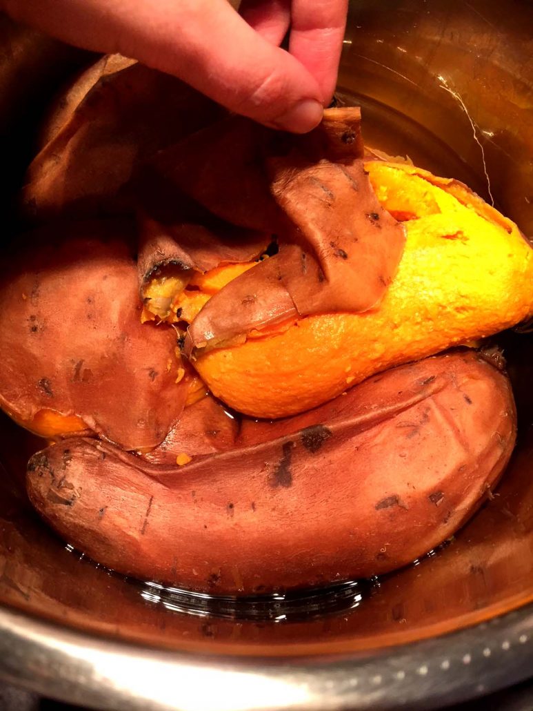Peeling cooked sweet potatoes