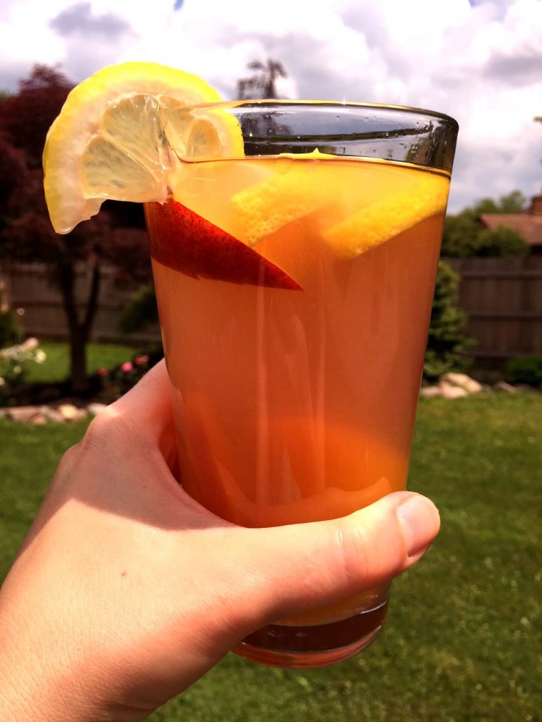 Homemade Peach Lemonade