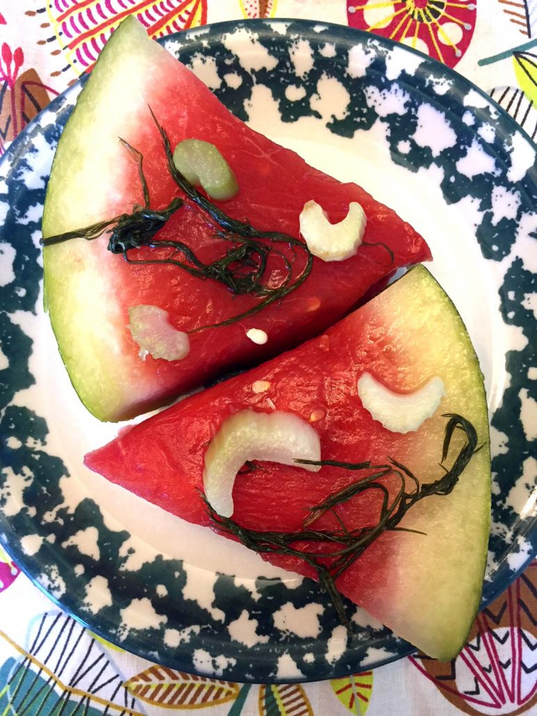 Easy pickled watermelon slices