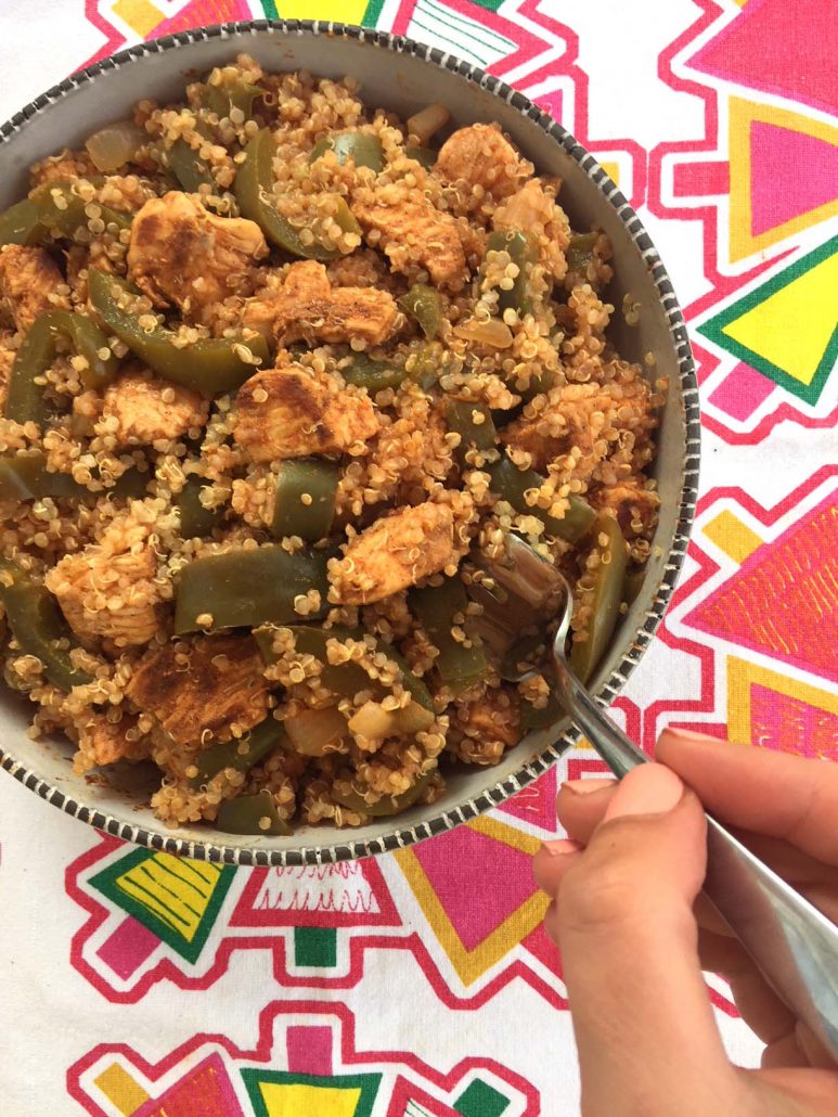 Spicy Chicken Fajitas Quinoa Bowl