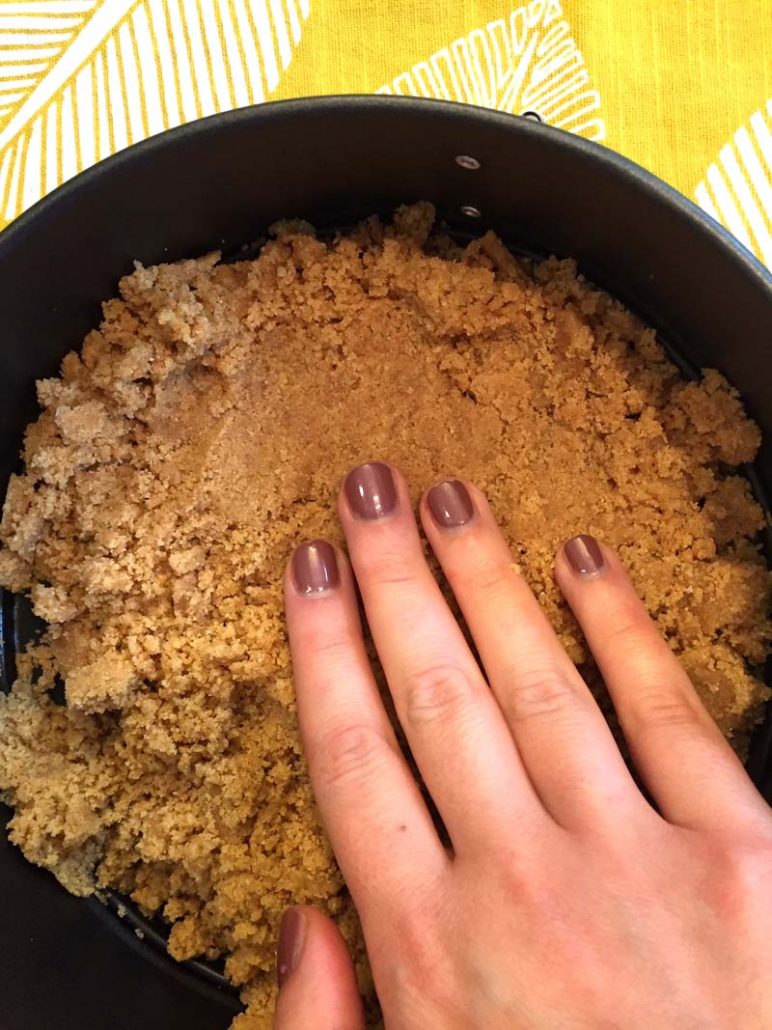 How to make graham cracker crust for the Instant Pot