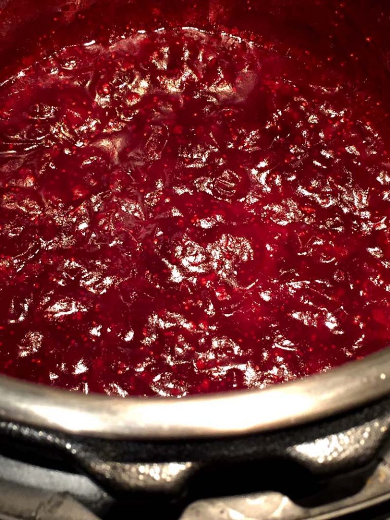 Instant Pot Cranberry Sauce Recipe