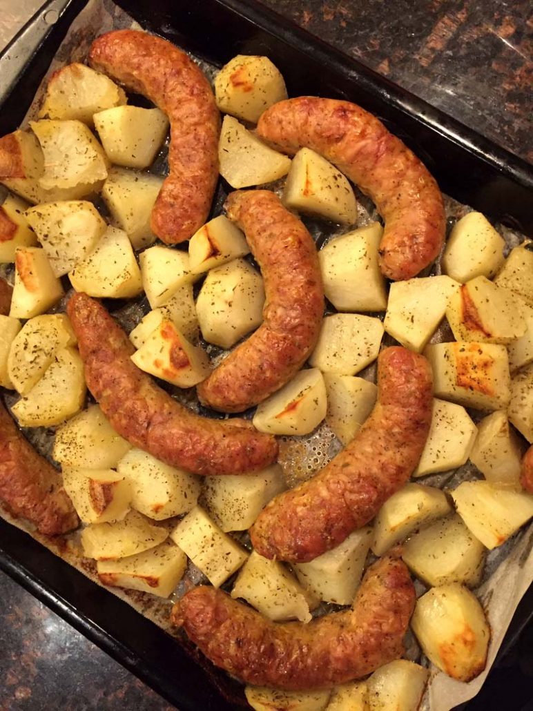 Easy Oven Roasted Italian Sausages With Potatoes