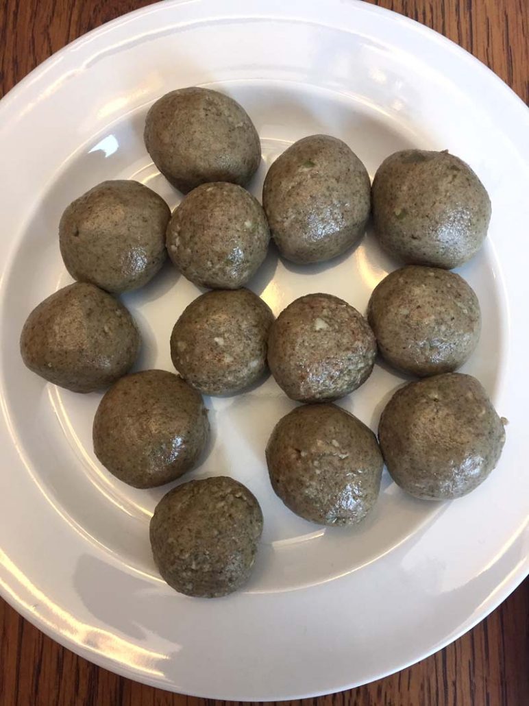 How to make keto protein balls