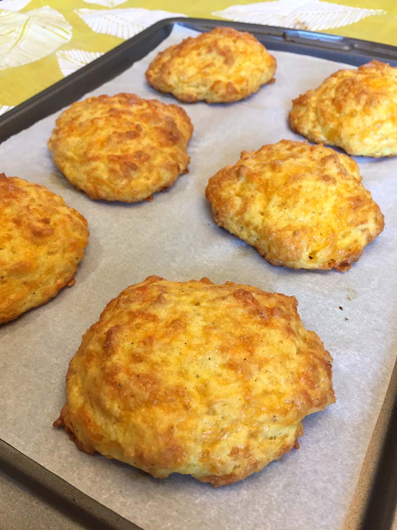 Copycat Red Lobster Cheddar Bay Biscuits - Jo Cooks