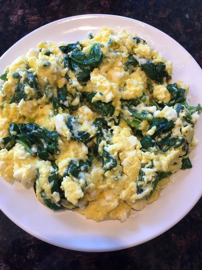 easy scrambled eggs recipe with spinach and feta