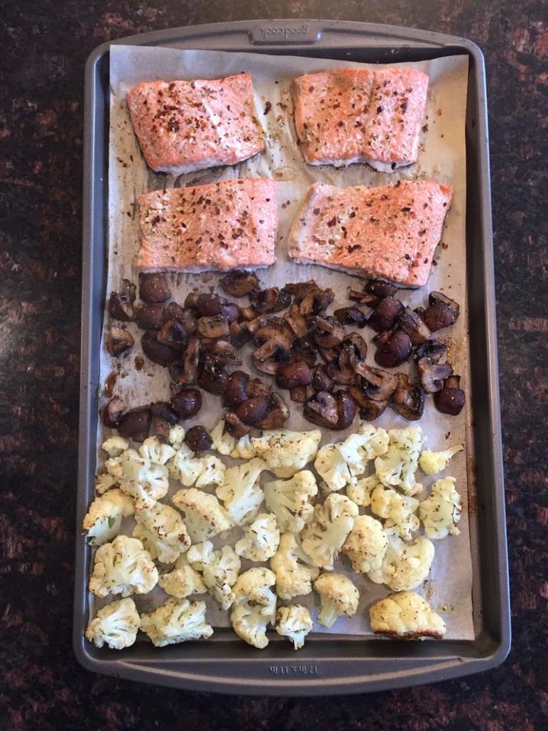 sheet pan salmon with vegetables