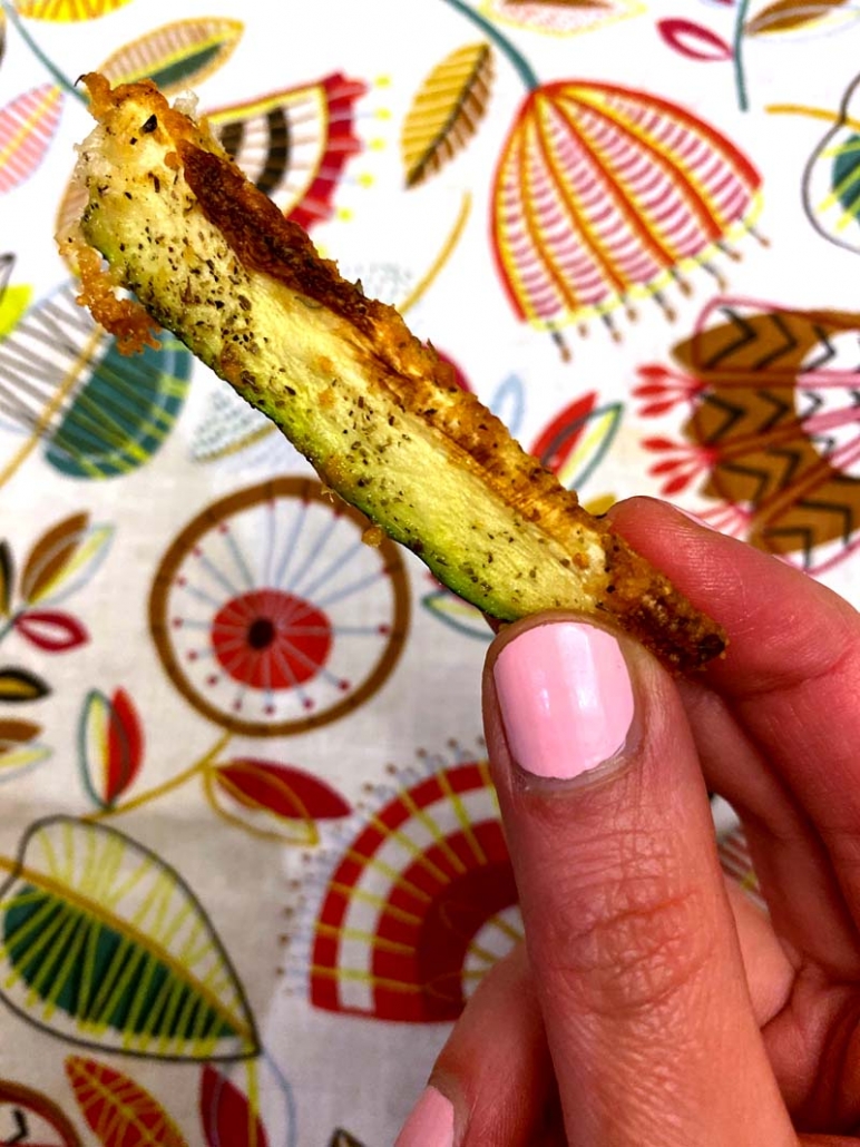 air fryer parmesan zucchini fries